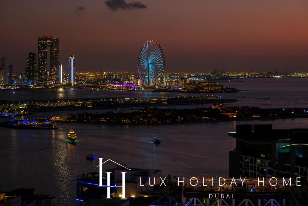 דובאי Lux Iconic Views At The Palm Tower Suite 2 מראה חיצוני תמונה